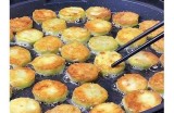 小鸟酱教你用茄子制作美味菜品，让你欲罢不能的抖阴视频