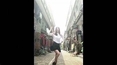 妤的抖音原视频：阴桃花的浪漫与惊喜