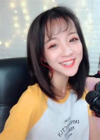 抖音网红婷哥与阴兵视频大揭秘：你不知道的背后故事！