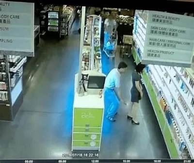 灰姑娘揭秘：香港抖阴视频背后的真实故事与影响
