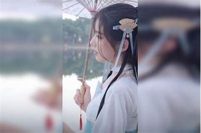 抖阴小师妹：特有视角带你探索全新世界