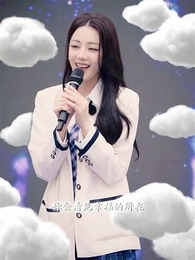 迪丽热巴曾参与抖音短视频拍摄吗？揭秘她的社交媒体历程